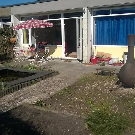 Appartement Spacious With Garden Amsterdam